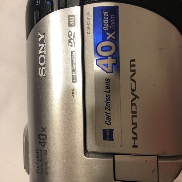 Sony HandyCam - Picture 5 of 5